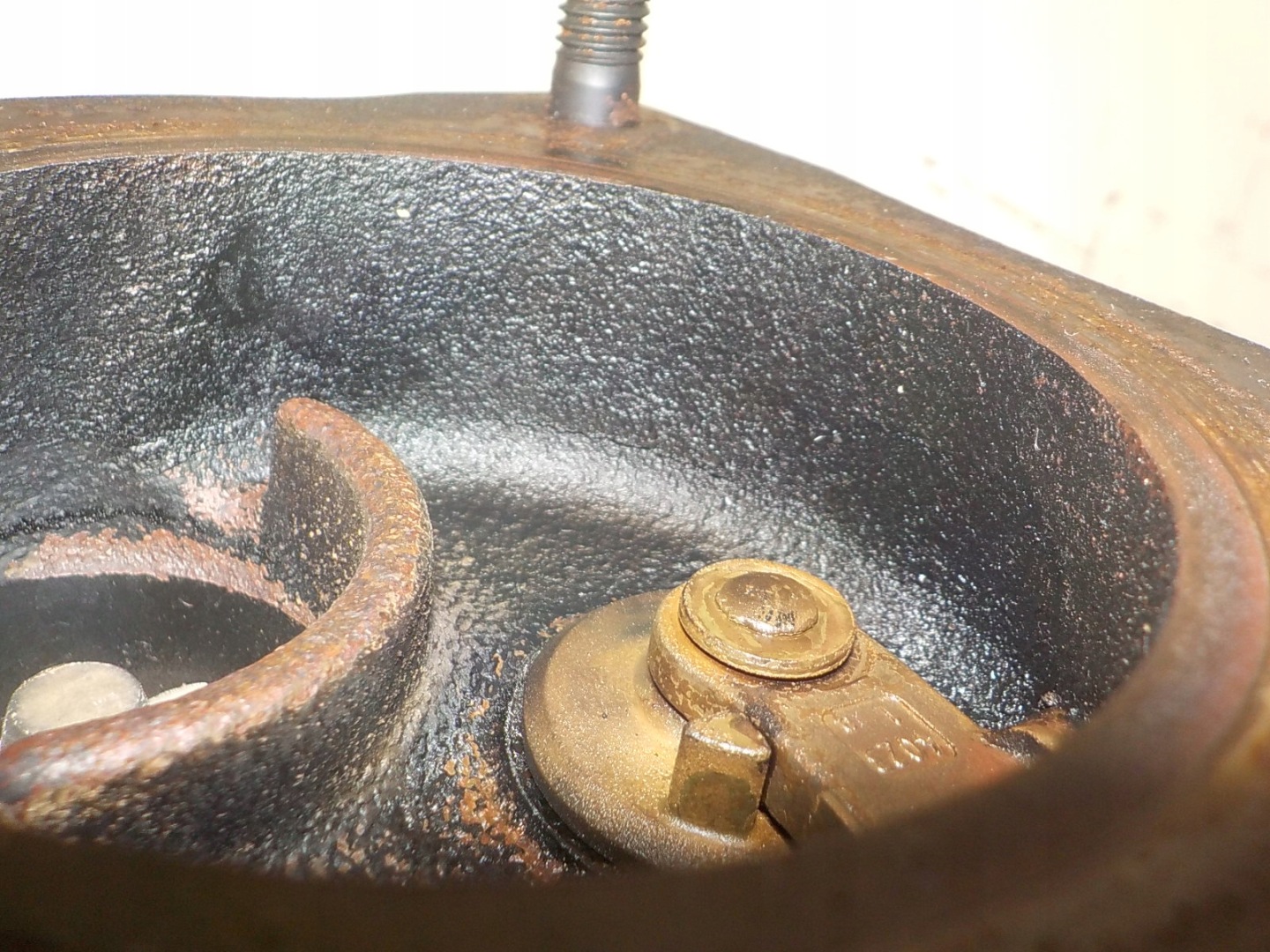 AUDI A4 B7 2.0 TFSI turbo TURBINA 06D145701G