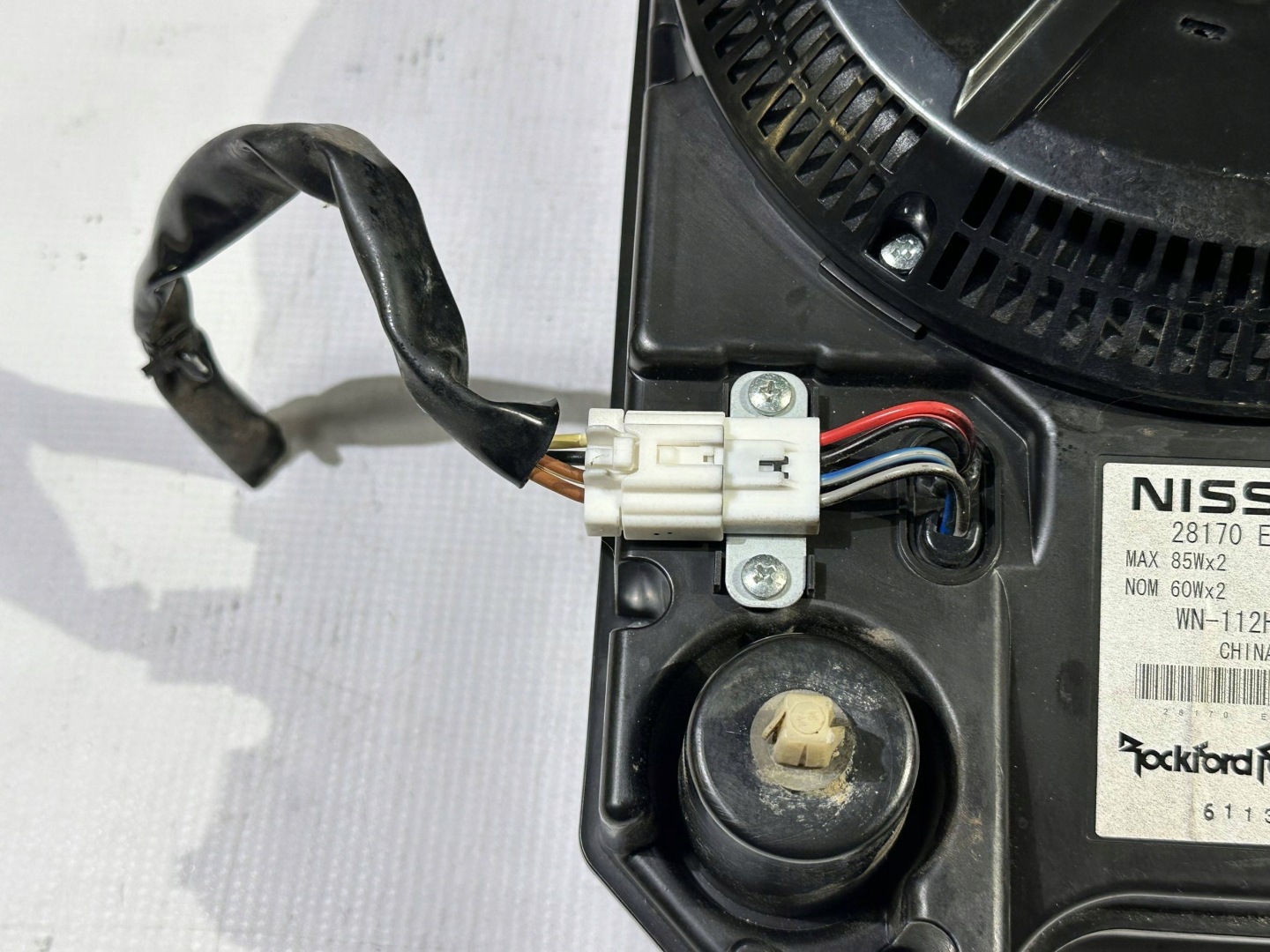 speaker niskotonowy Subwoofer subwoofer Nissan Titan 2016+