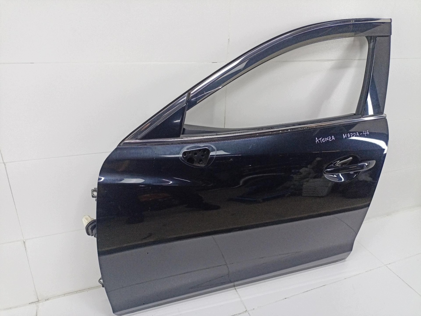 dveře předek levá strana Mazda 6 3 2014