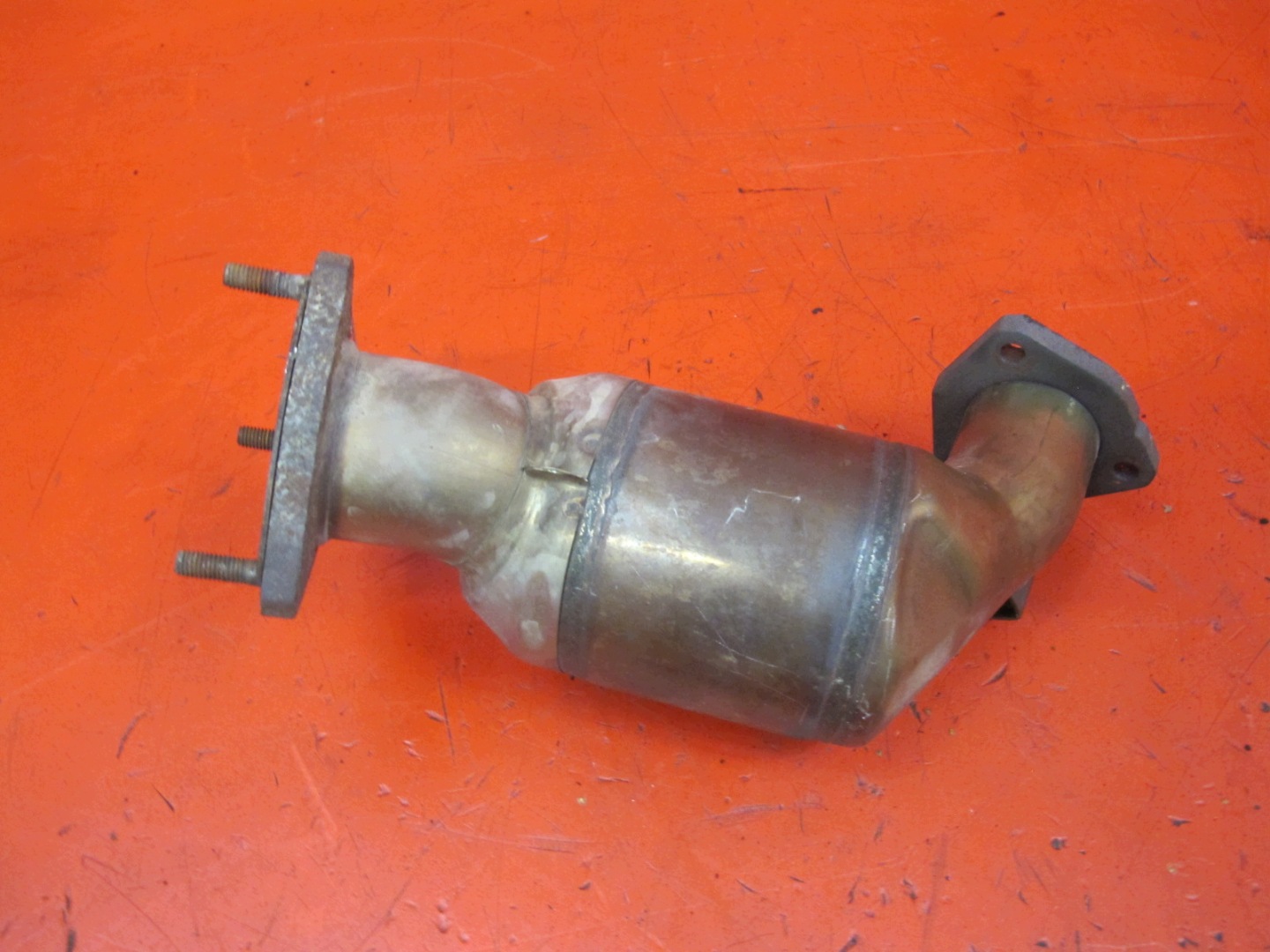AUDI A6 C5 4B 4B2 2.5 TDI AKE catalyst 4D0000178AC 4D0131702FL