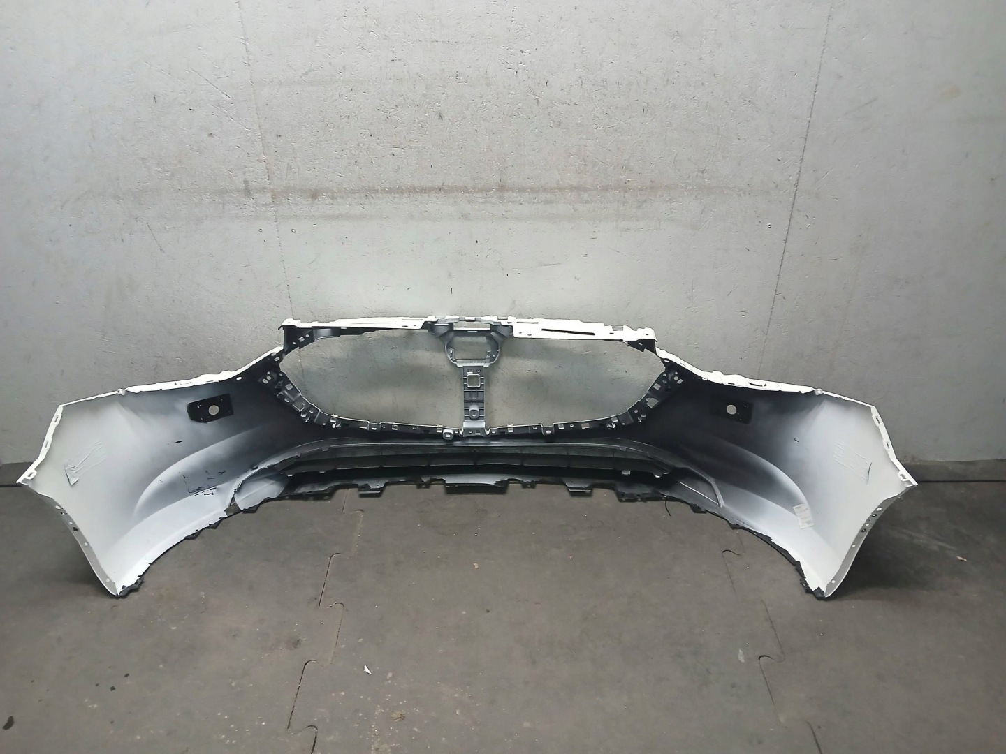 bumper front MAZDA 3 III BP LIFT 19- HB