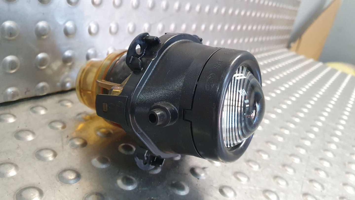 fog light BMW X3 E83 left right 03