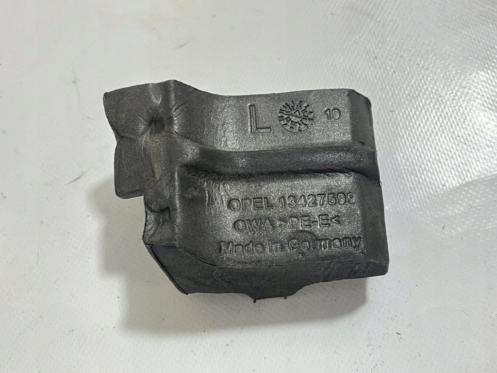 polystirene under the window left OPEL CORSA E 18R 1.3 CDTI 13427599