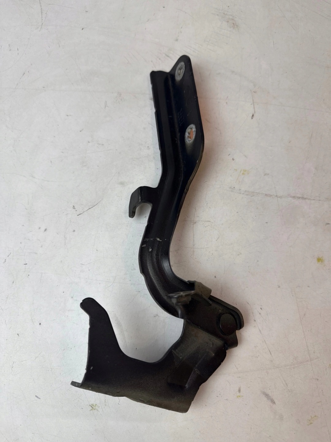 hinge bonnets front front right Nissan Juke F15 and Lift