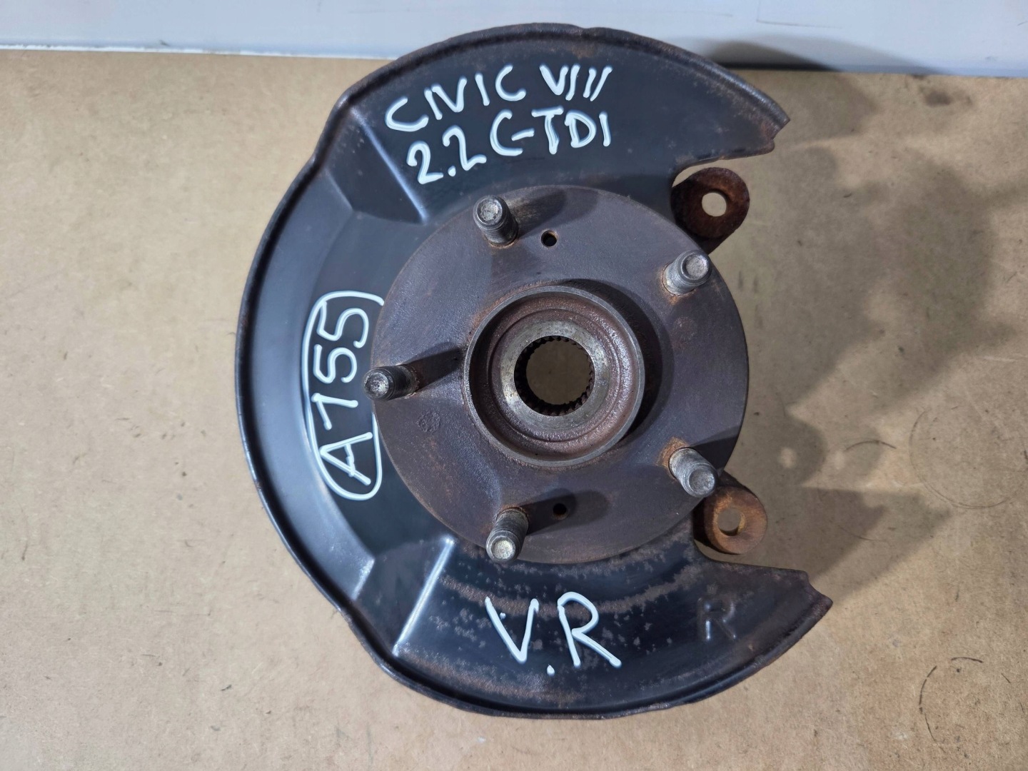 Honda Civic VIII 2,2 C-TDI swing front right (A155)