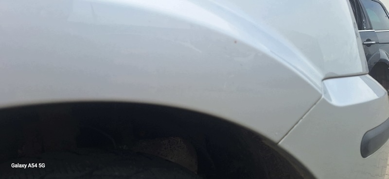 fender front front right FORD FUSION 02- KOD LAK 62