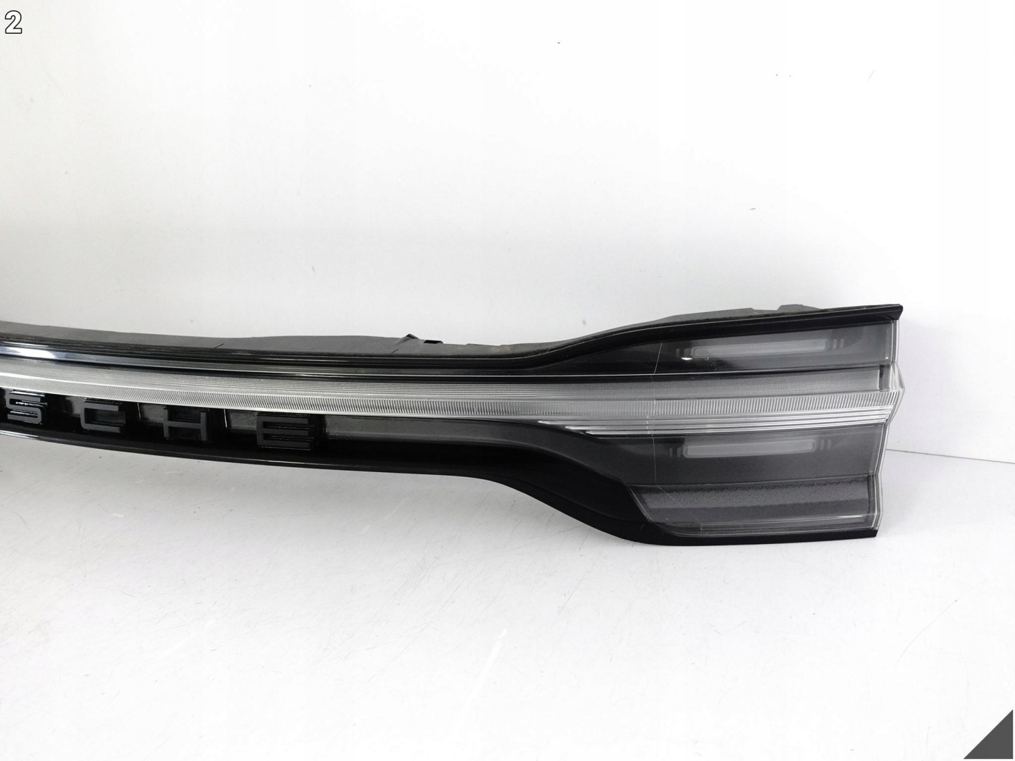 PORSCHE MACAN 95B LIFT 18-24 GTS light cap LED rear part EU EXCLUSIVE