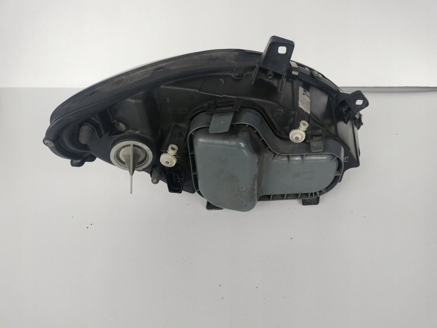 light left REFLEKTOR MERCEDES VITO W639 03-10