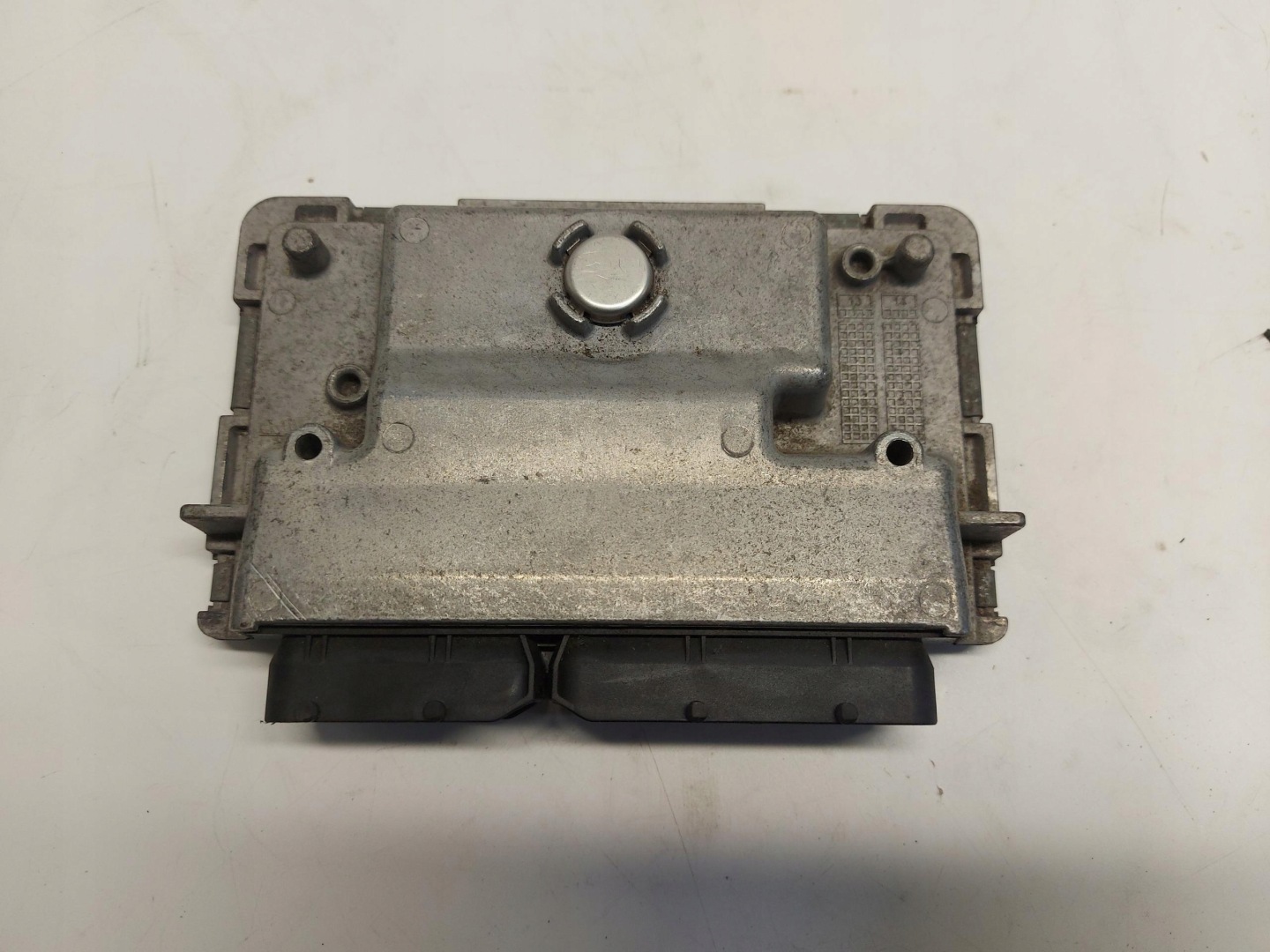 BMW i3 i01 REX computer control unit of the engine ECU 8645316