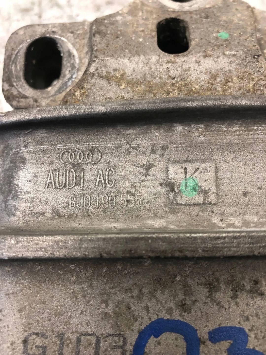 holder engine mount AUDI Q3 8U 8J0199555K