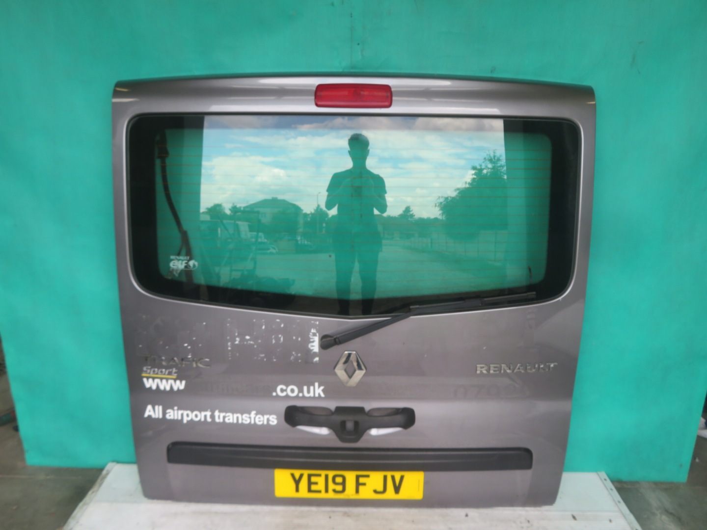 rear trunk door boot RENAULT TRAFIC 19R
