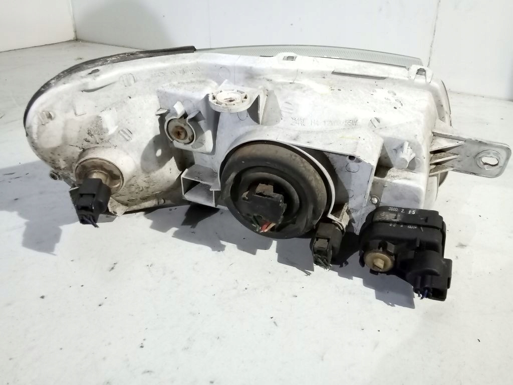 Hyundai Accent '00 light left front front