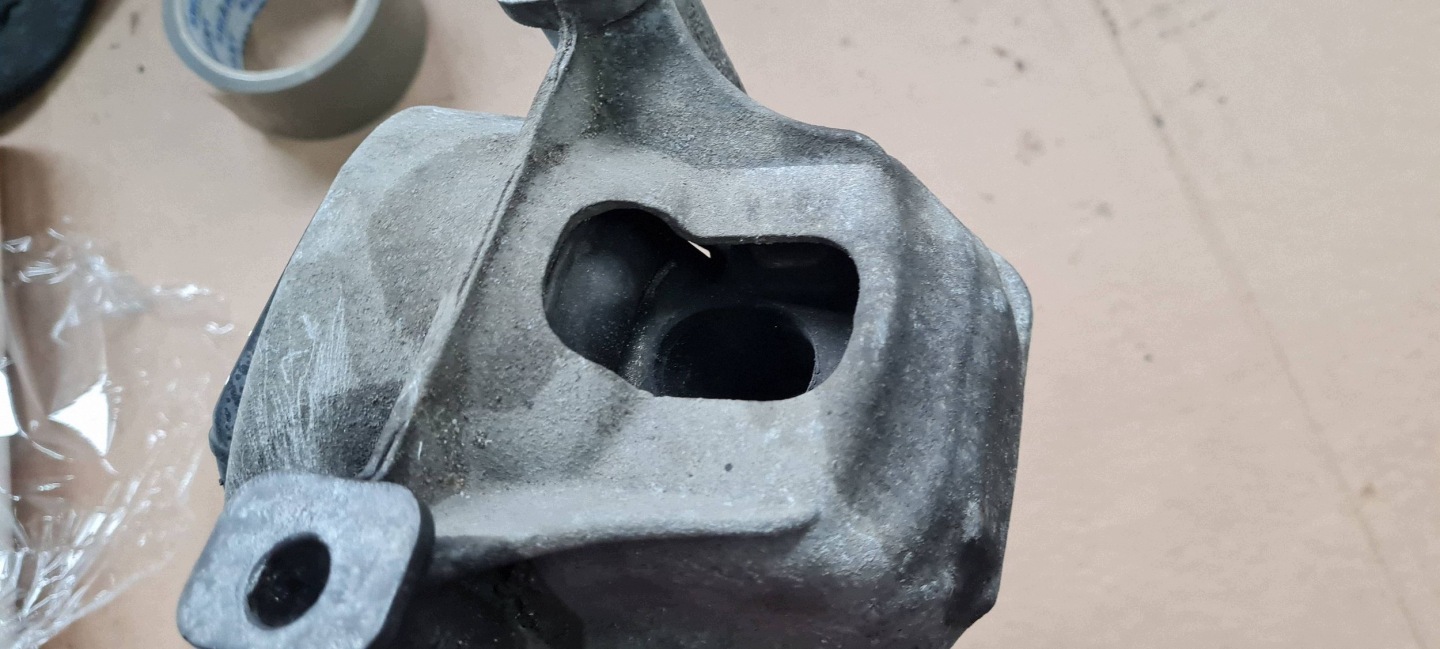 A5 8T LIFT engine mount left left front 1.8 TFSI 8R0199381G A4 B8 LIFT