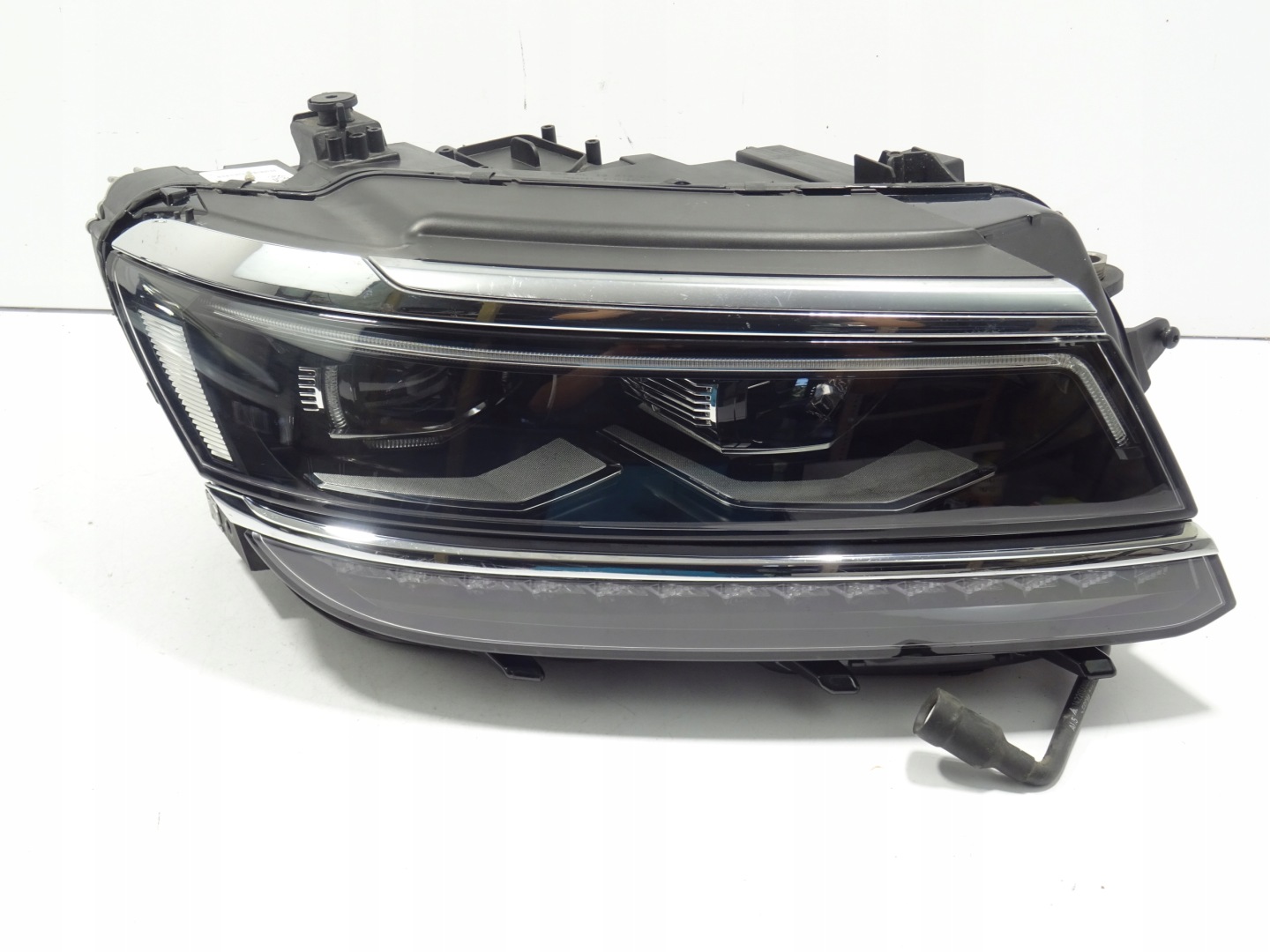 light front front right VW TIGUAN II ALLSPACE FULL LED 5NN941082