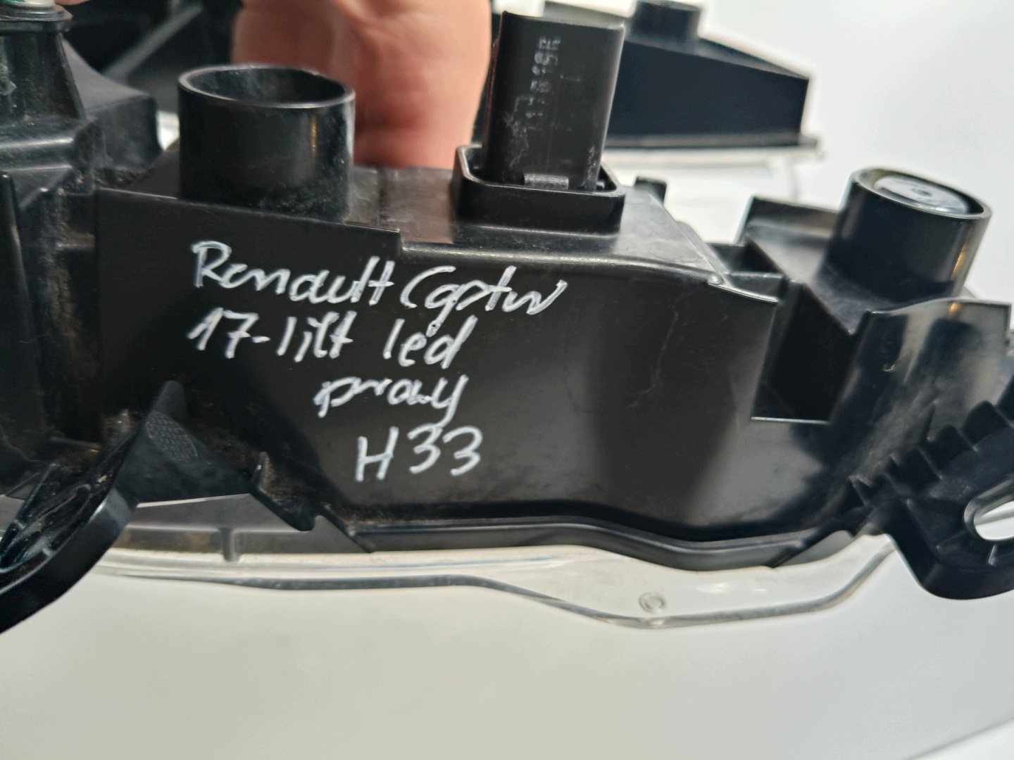 Nebelscheinwerfer rechts RENAULT CAPTUR 17- LIFT LED DRL H33
