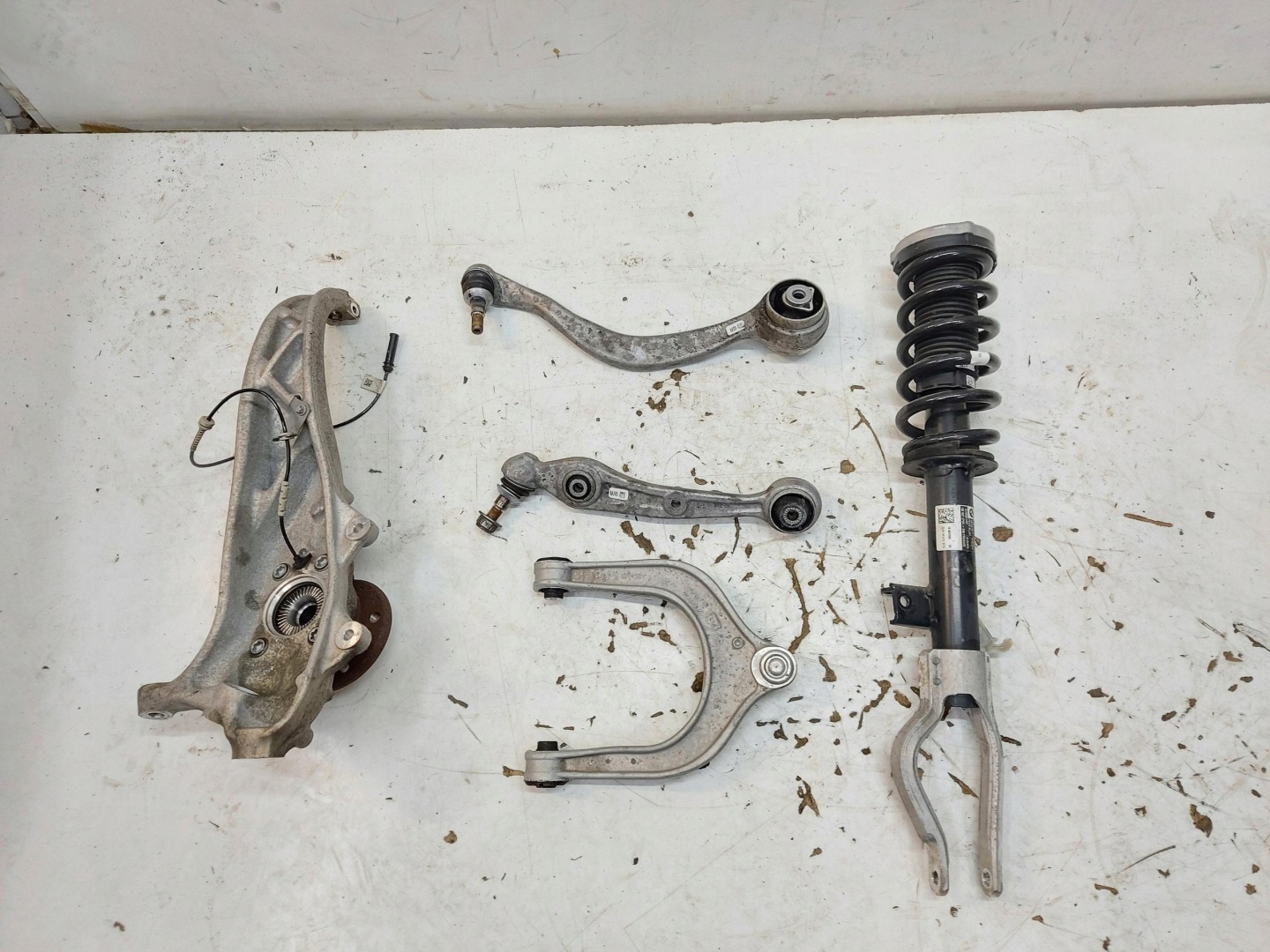 BMW iX i20 2023, Xdrive50 arm shock absorber swing right front