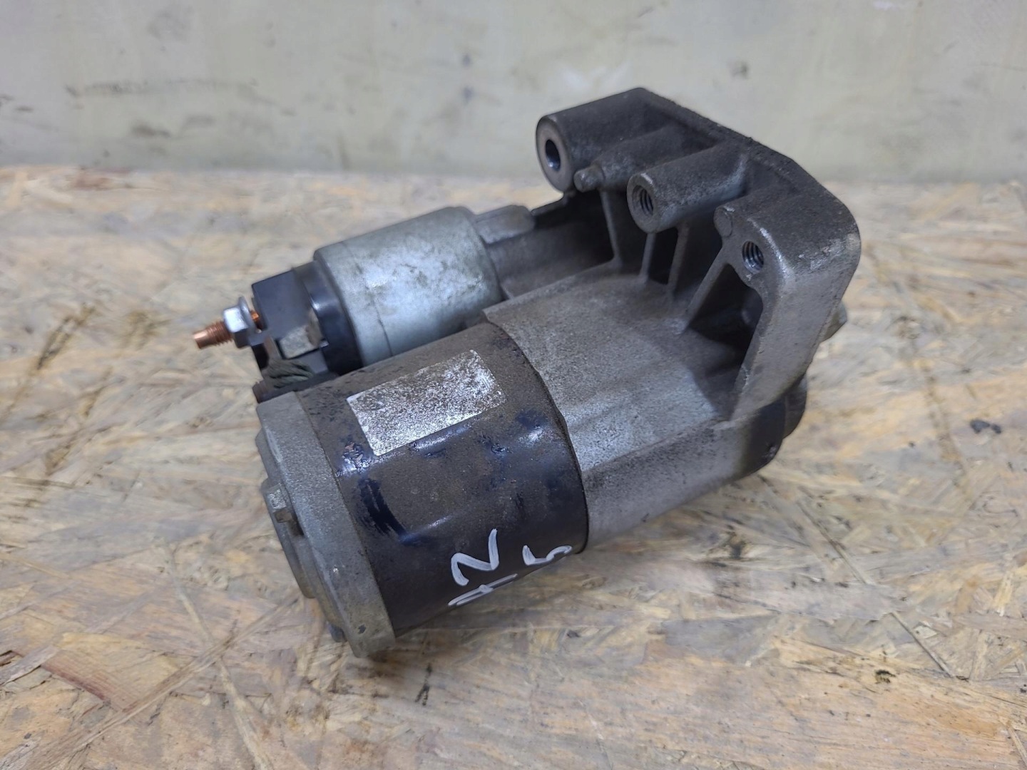 starter Peugeot 208 2013