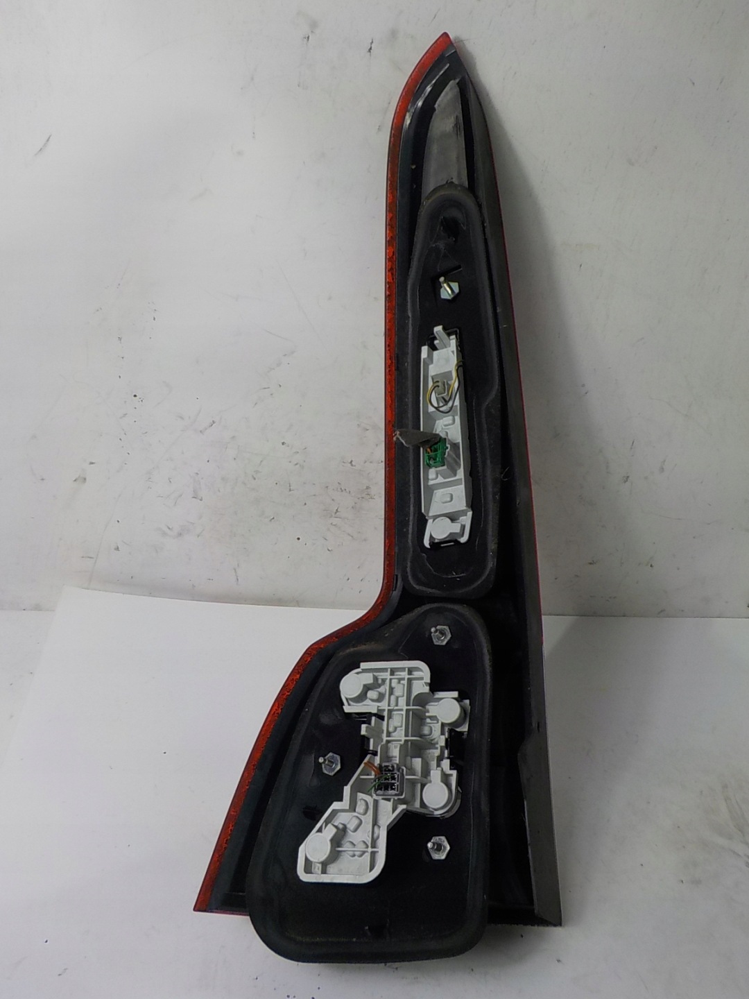 VOLVO V50 LIFT light right rear part rear 24144-878