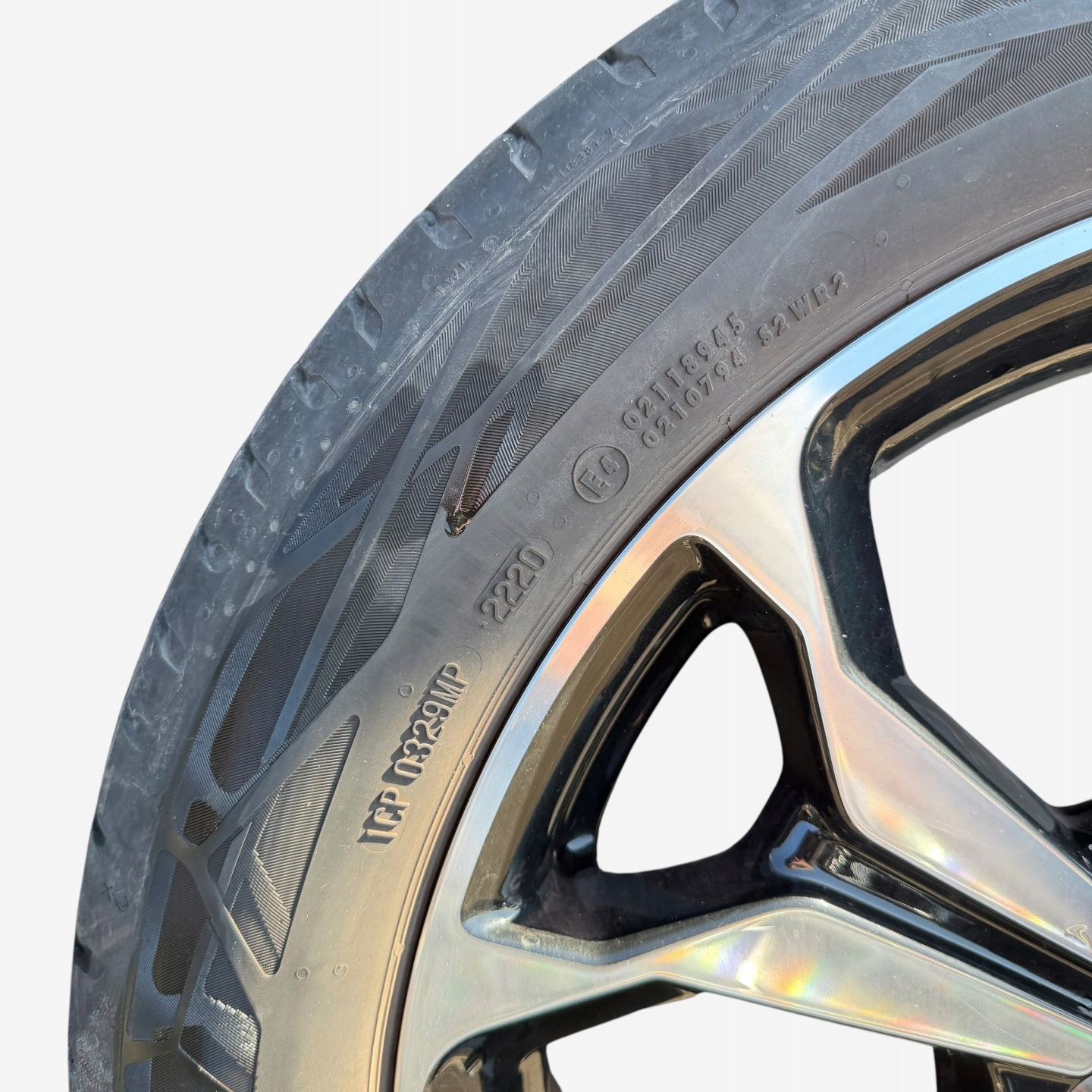 discs wheels tyres FORD FOCUS MK4 CONTINENTAL 215/50/18" 5MM summer