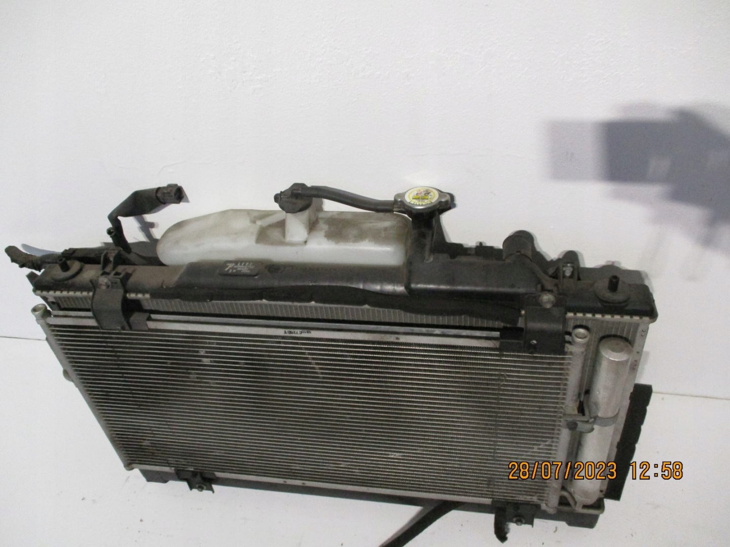 RADIATEUR / REFROIDISSEUR MAZDA 6 2,0D 09R