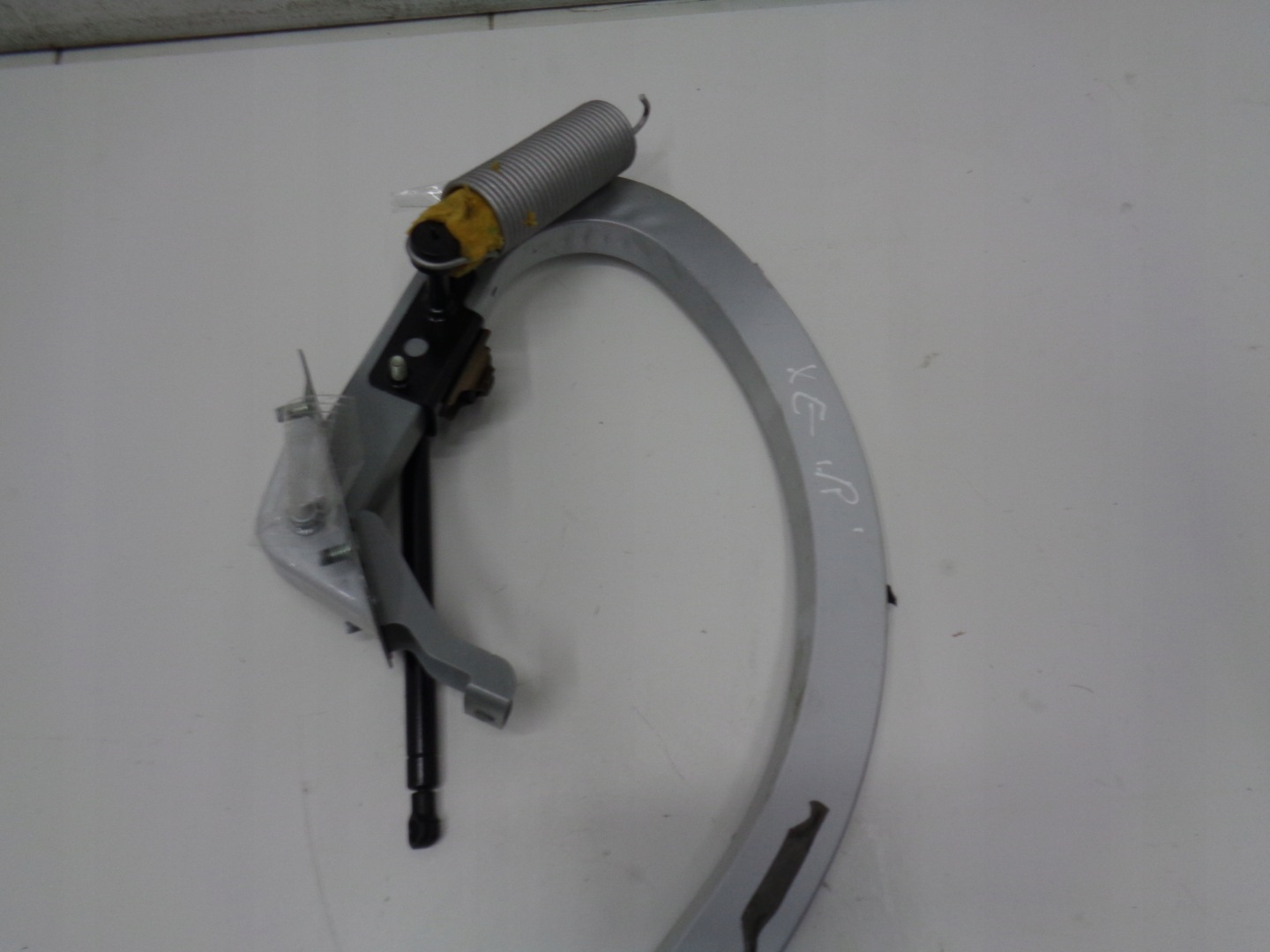 JAGUAR XE X760 hinge bonnet rear part right 16r