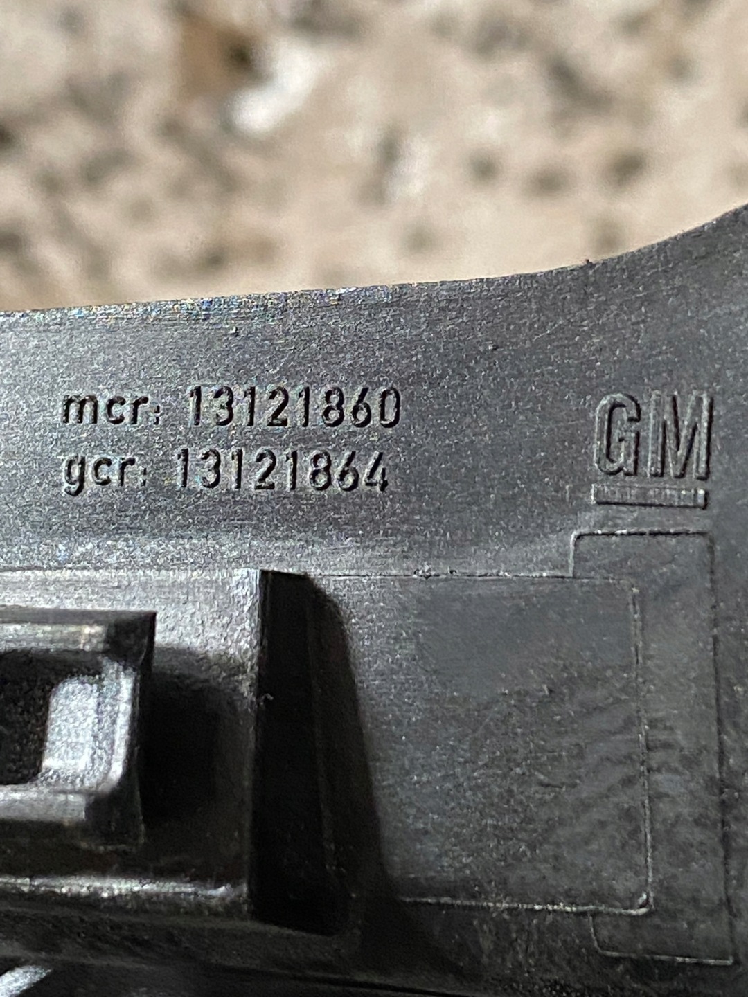 handle inner left rear part OPEL MERIVA A 13121860