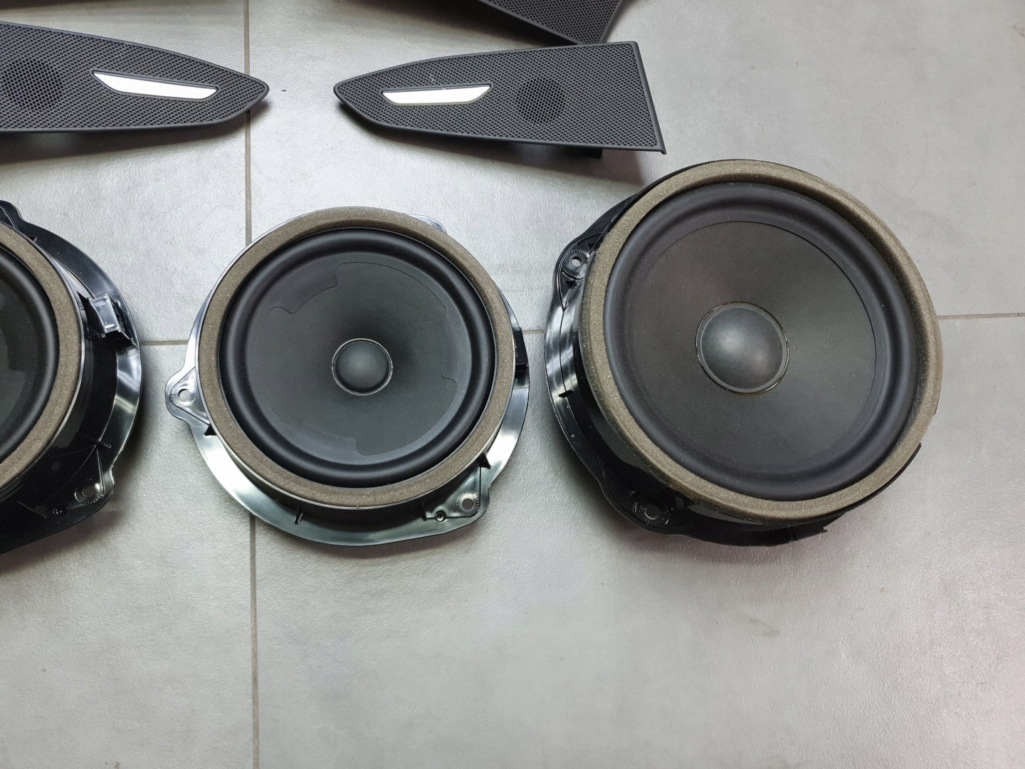 Audi SQ6 e-tron satz audio bang&OLUFSEN 8Y0035465A 85E035382A
