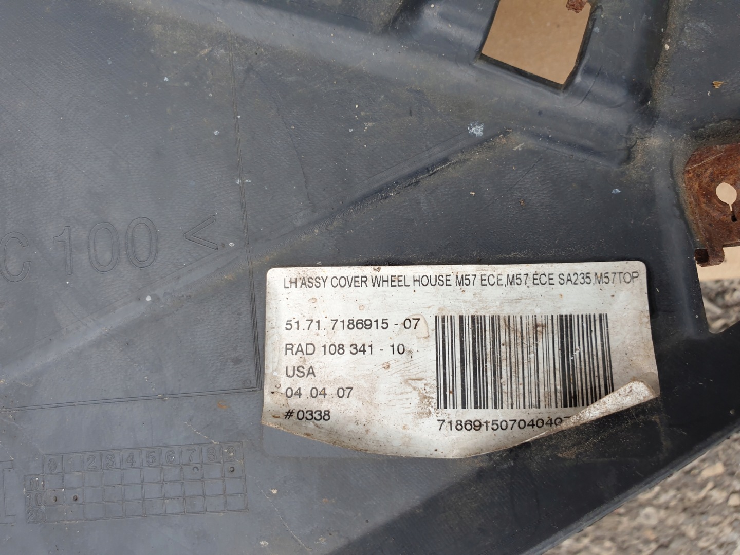 mudguard left front part front BMW X5 E70 OE