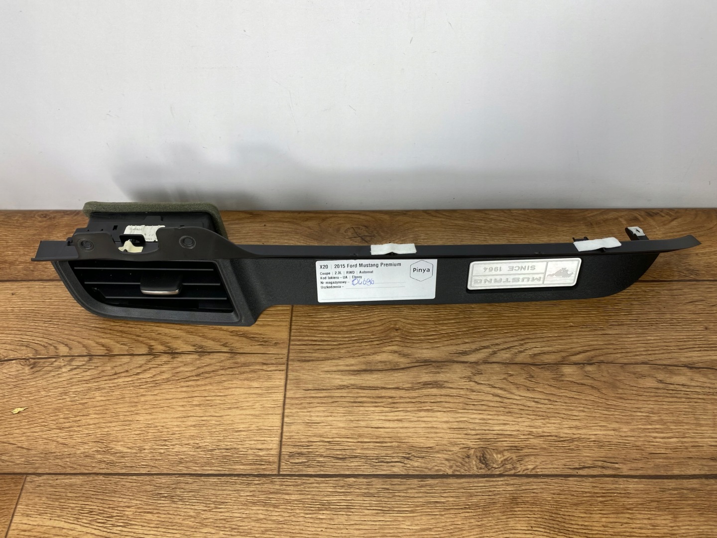 grid air conditioning devices dekor moulding Ford Mustang VI 2015+ USA