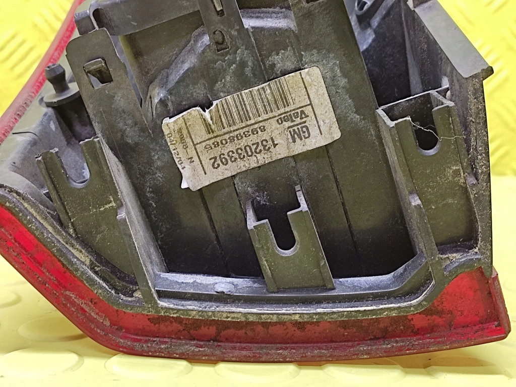 OPEL MERIVA light right rear part 13203392