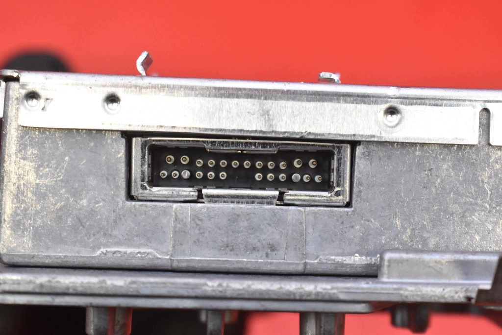 amplifier RADIA 8T0035462 AUDI A4 B8 07-11