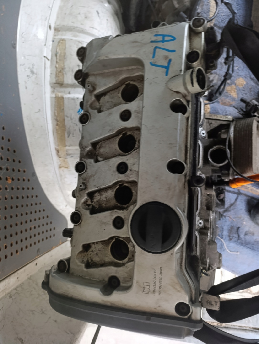 engine audi a4 b6 b7 a6 c5 ALT pillar