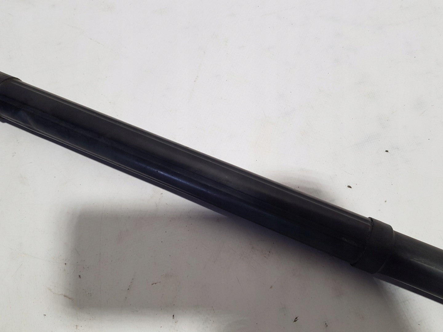 PORSCHE CAYENNE 7P damper bonnet boot left
