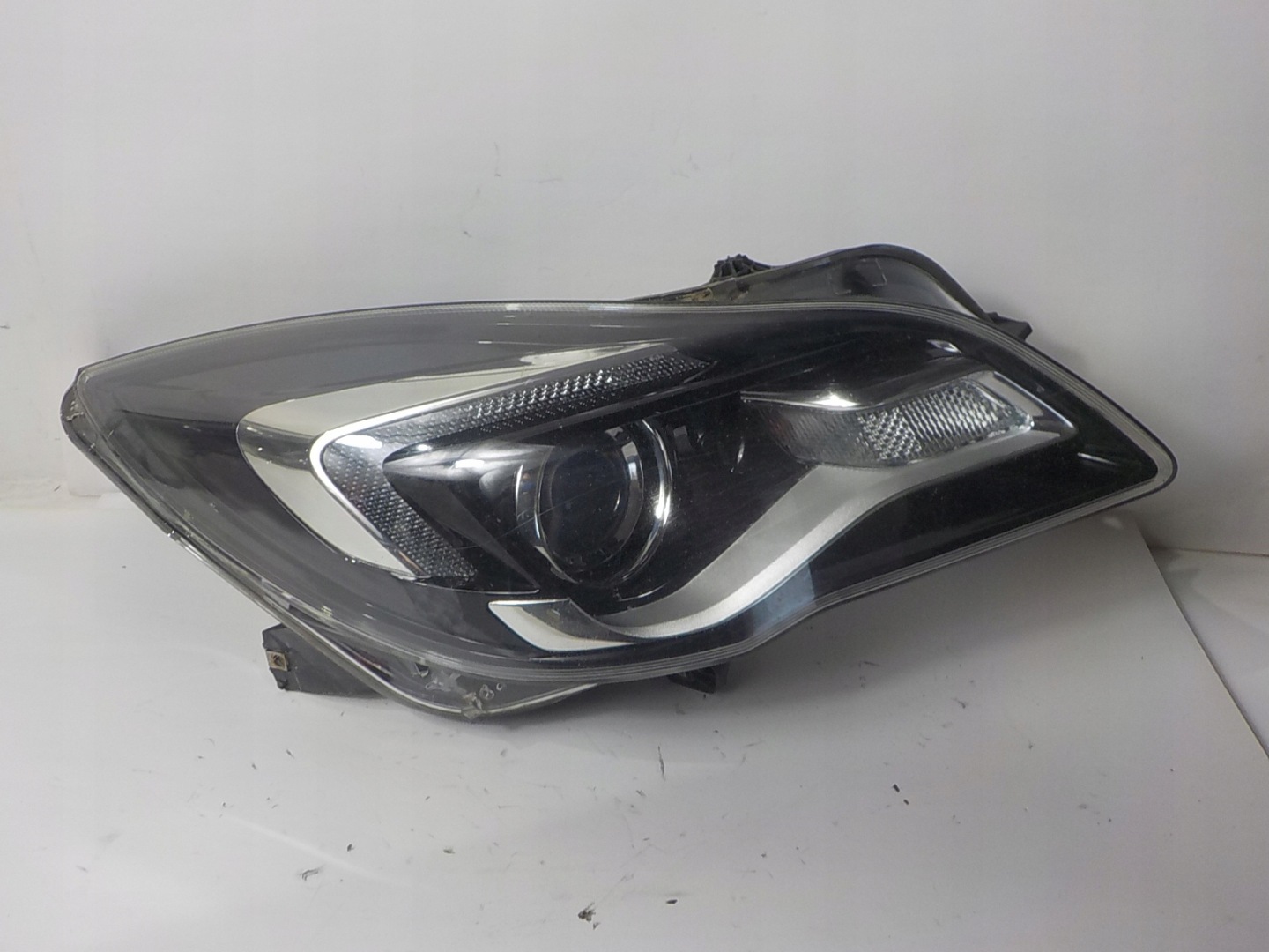 OPEL INSIGNIA A LIFT light right front front UK 1LL011165-14