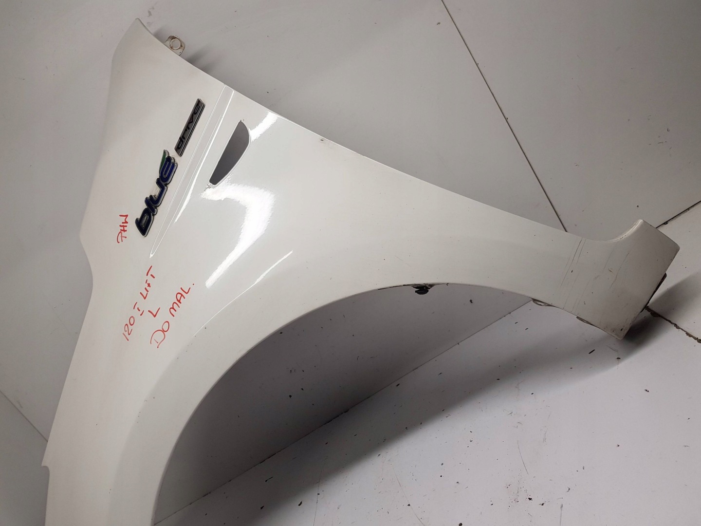 HYUNDAI I20 LIFT fender left front PHW 2012-14R
