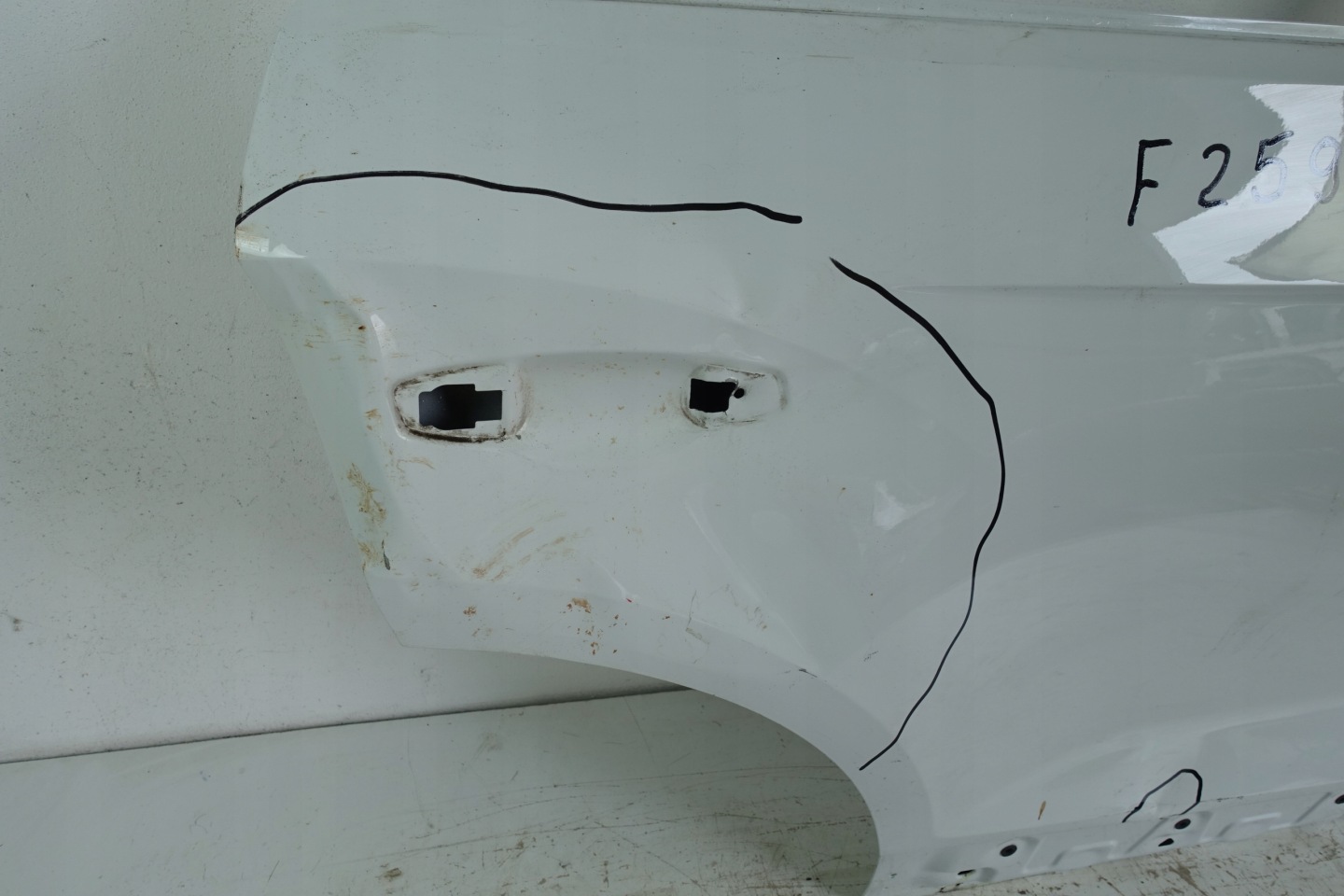 VW T-ROC 2017- door right rear part rear. 2GA833312L