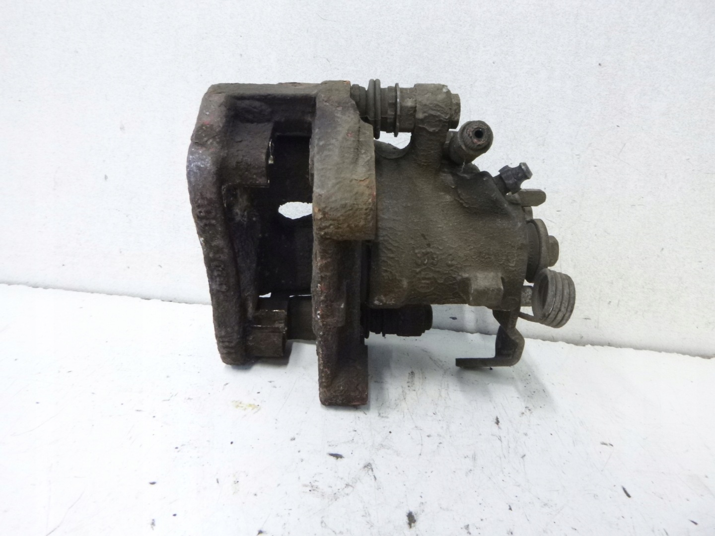 caliper brake rear part Opel Astra H Kombi 1.6 2006r