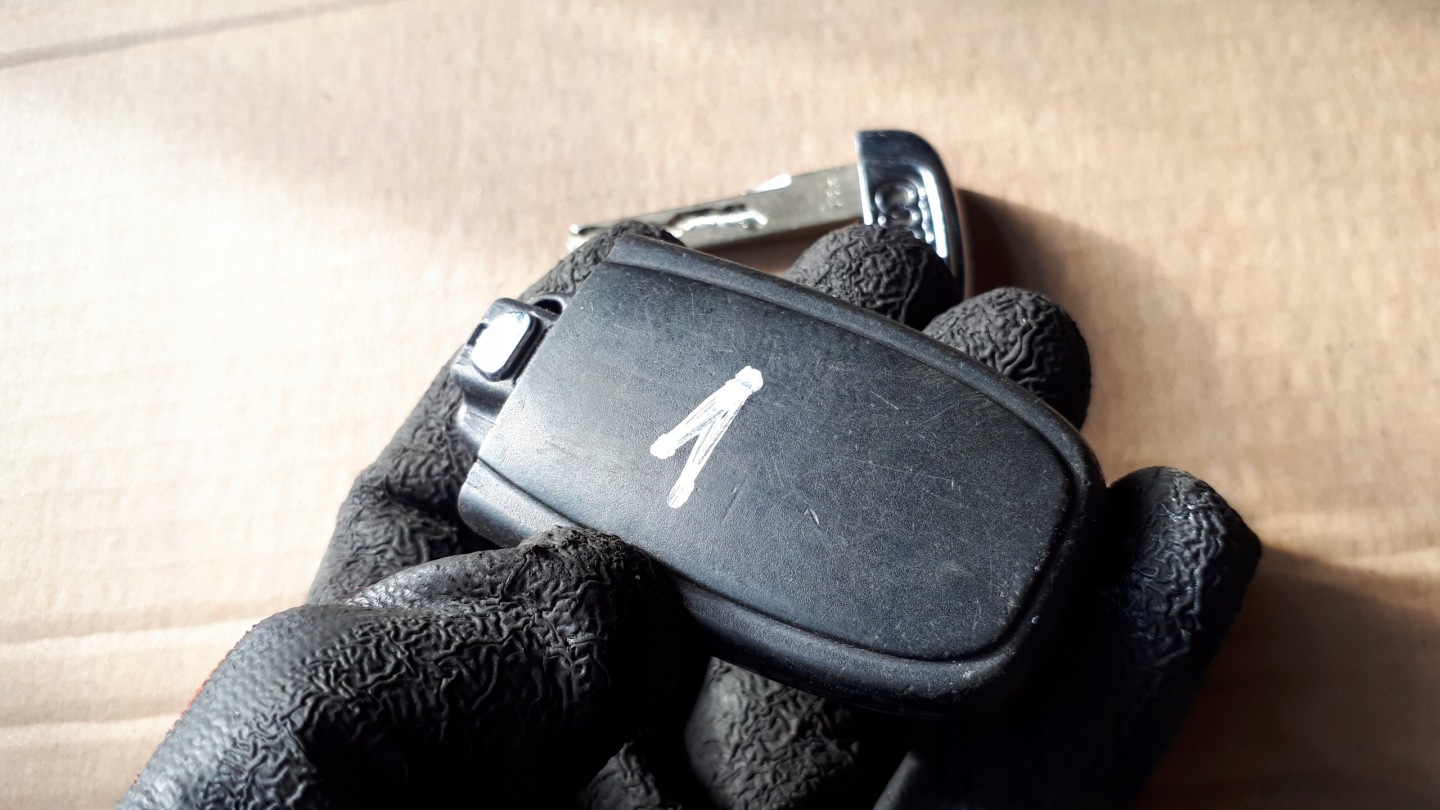 A4 B8 key PILOT 8T0959754D A5 8T Q5 8R