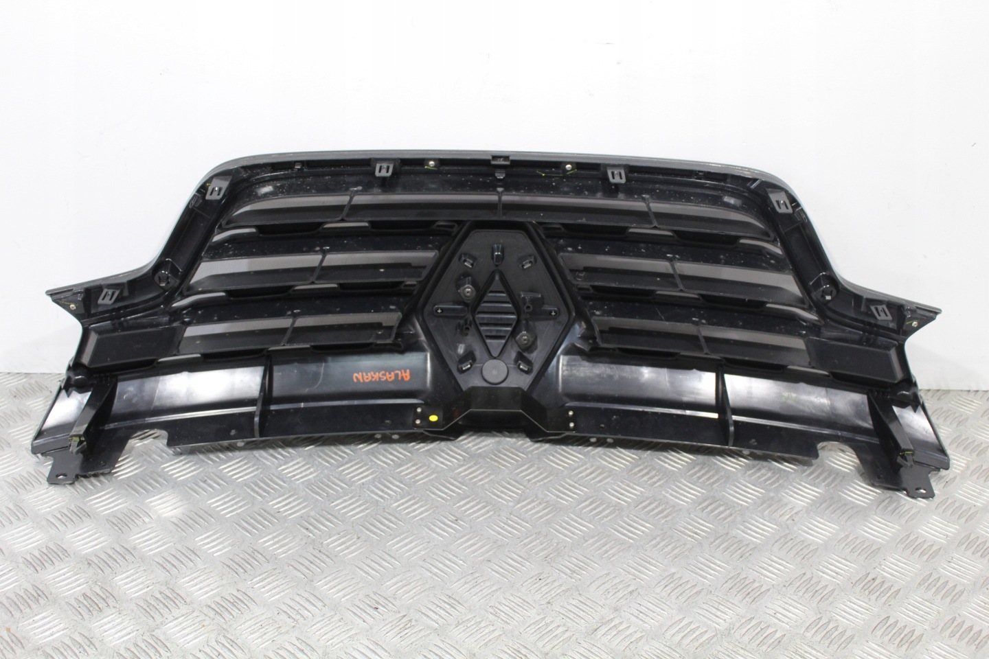 GRILLE RENAULT ALASKAN