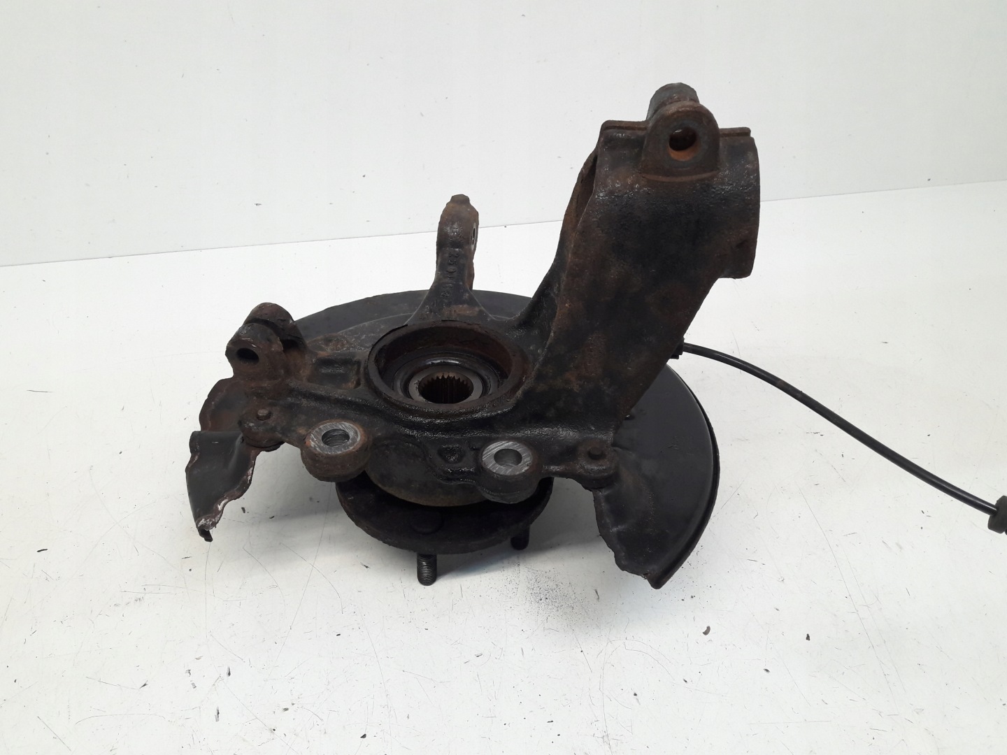 otoč levý předek 1,6 TDCI FORD MK3