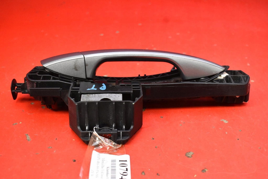 handle right rear part rear grey UK A2047601634 MERCEDES E-class W212 09-13