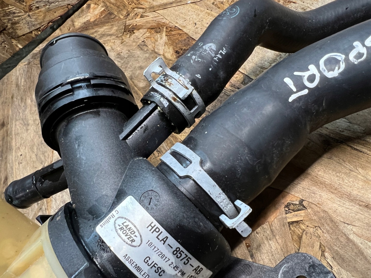 supplementary water pump KOMPLET RANGE ROVER SPORT L494