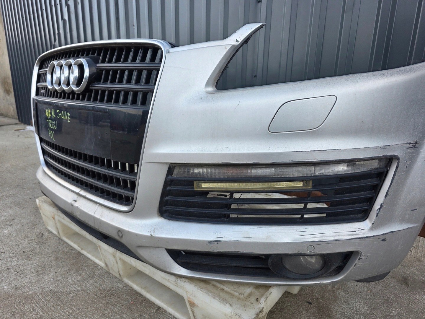 bumper front AUDI Q7 4L S LINE washers PDC complete original !!!