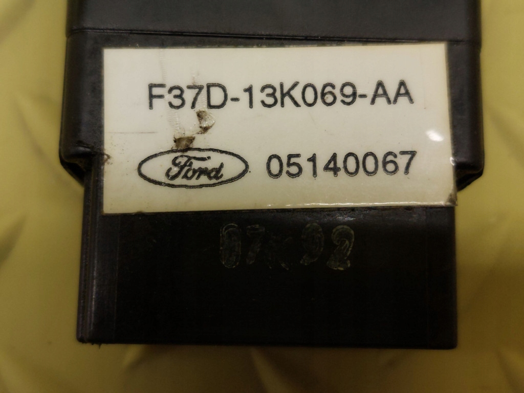 FORD EXPLORER Pulsante Altezza luci F37D13K069AA
