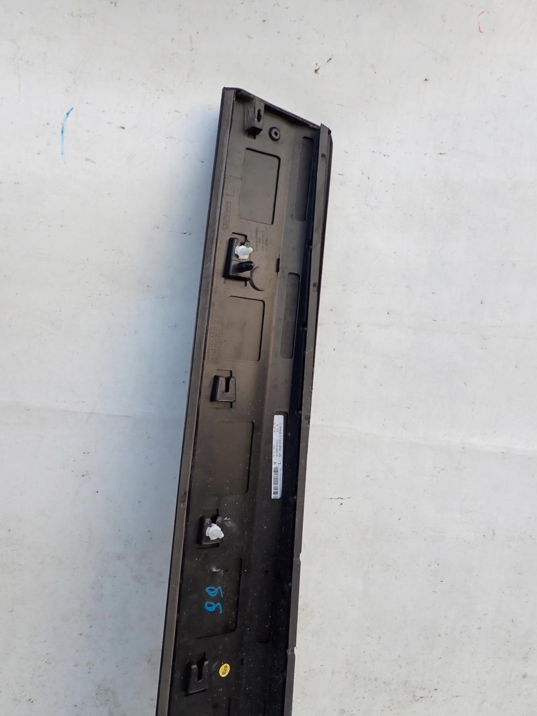 VW T-ROC CABRIO 19- moulding door right