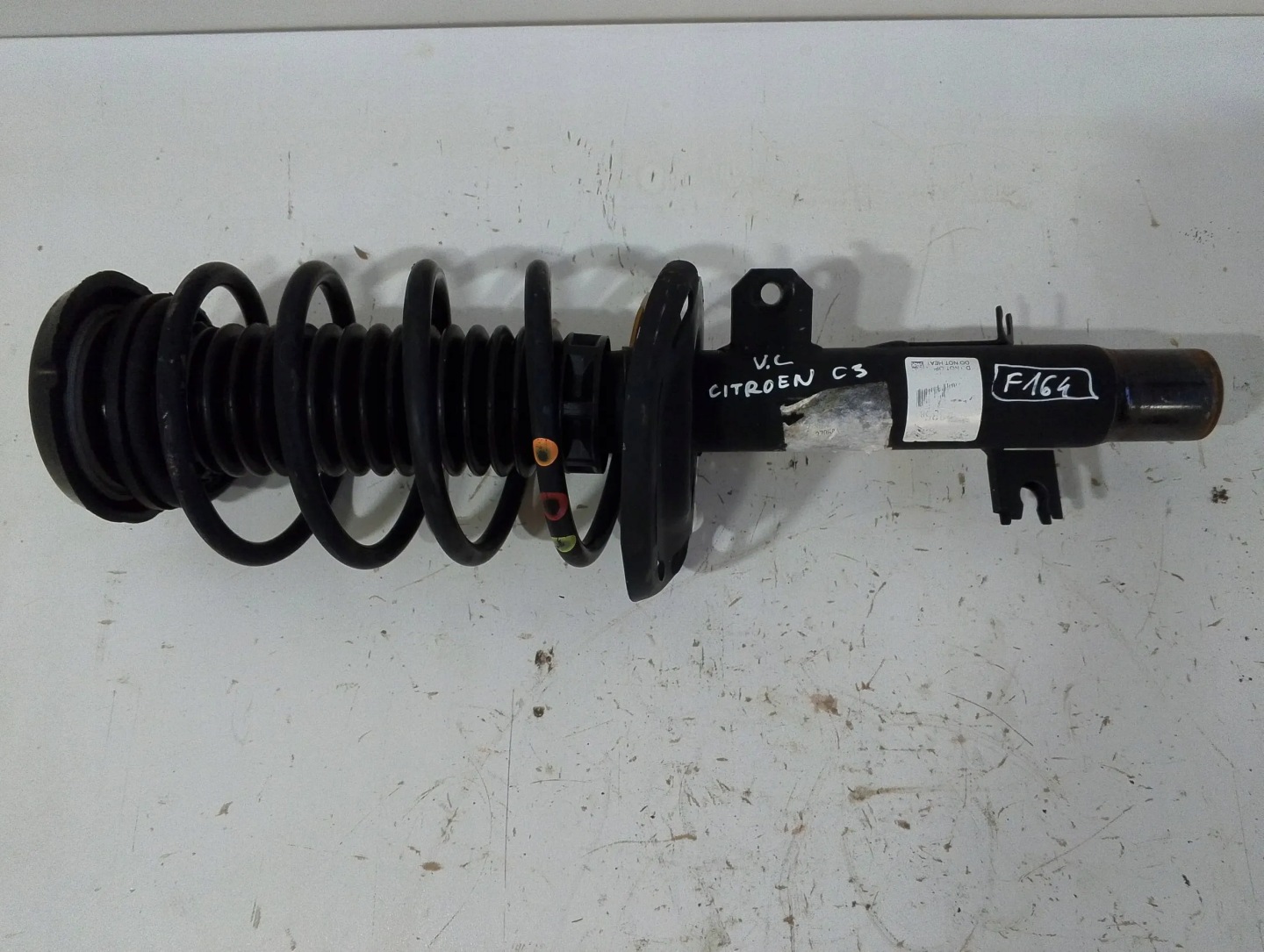 Citroen C3 III 2016-2019 shock absorber front left (F164)