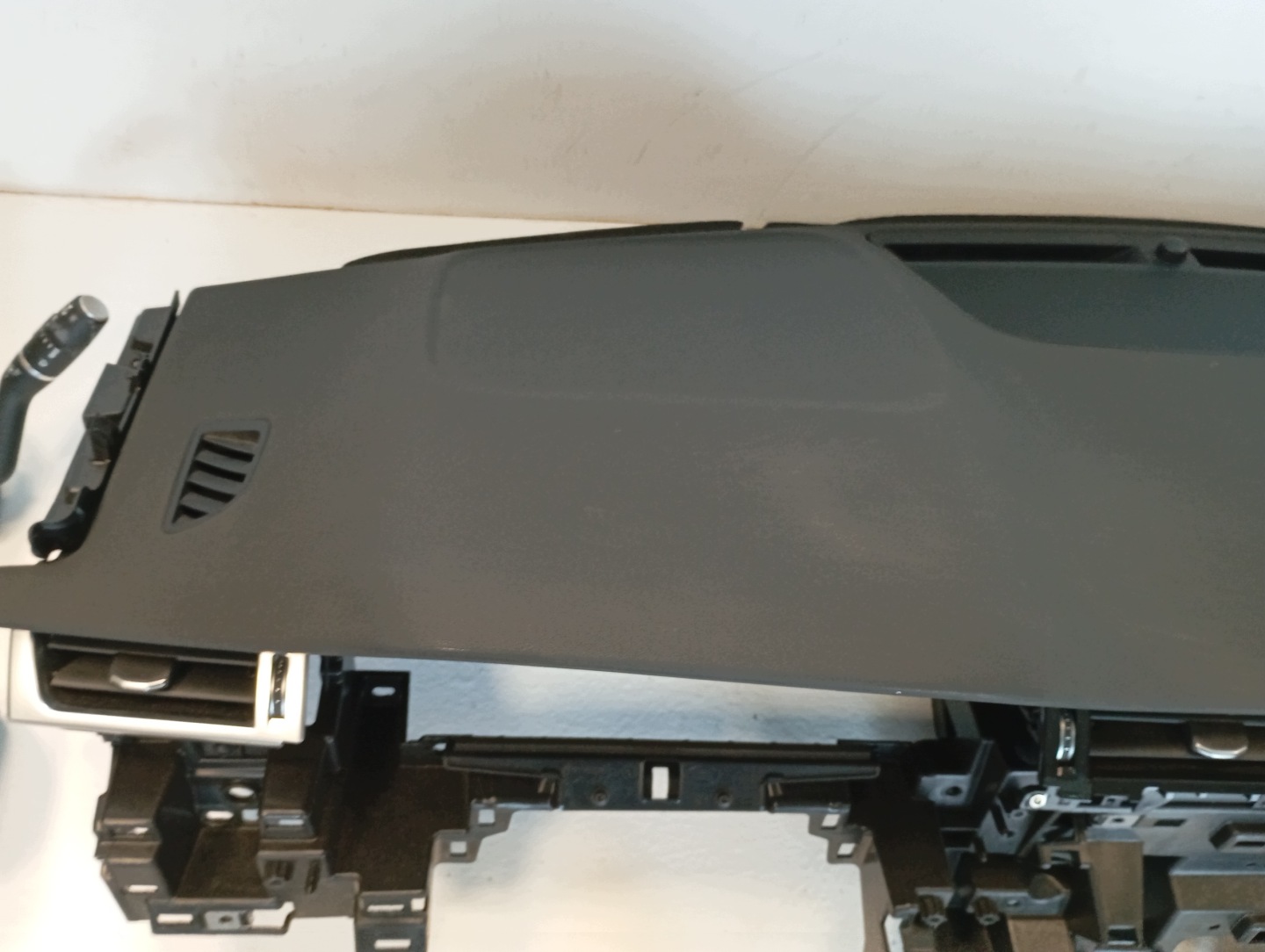 dashboard console pulpit Land Rover Discovery Sport lift