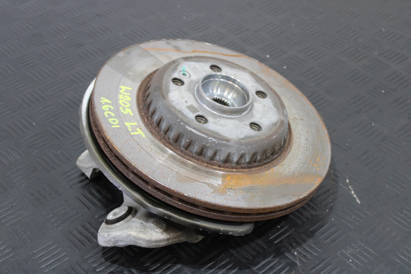 swing left rear part MERCEDES C-KLASA W205