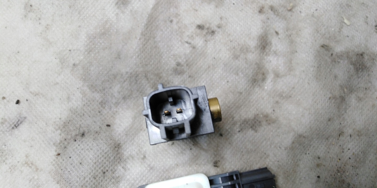 AUDI A4 B7 impact sensor 05R EU 8E0959643B