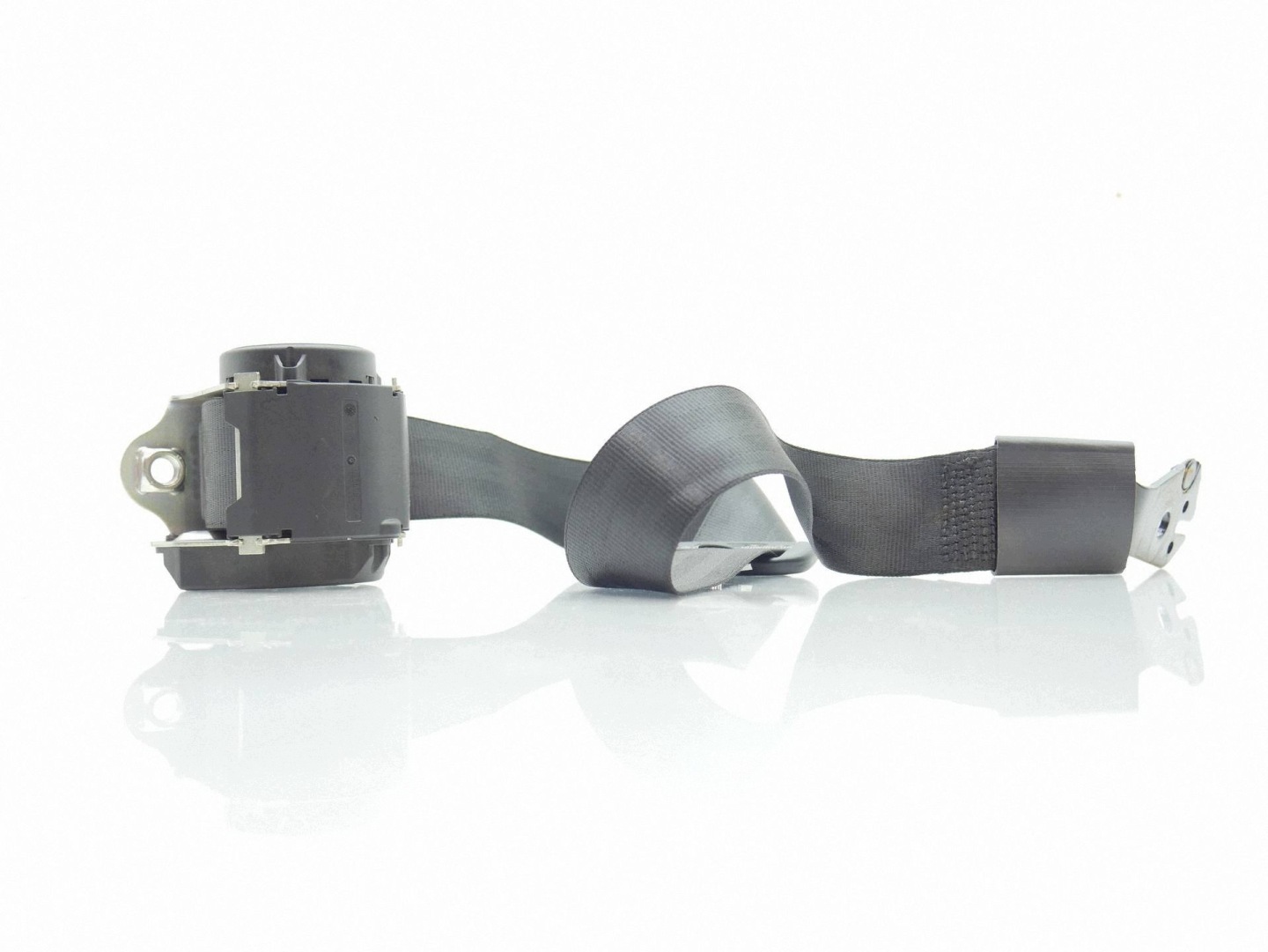 seat belt central rear part AUDI A8 D5 4N0857807